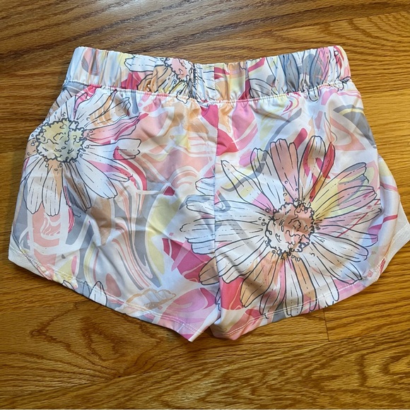 Abercrombie kids active floral print shorts size 9/10 - Picture 2 of 5